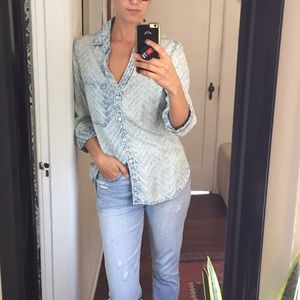 Bella Dahl Shirt Tail Button Down